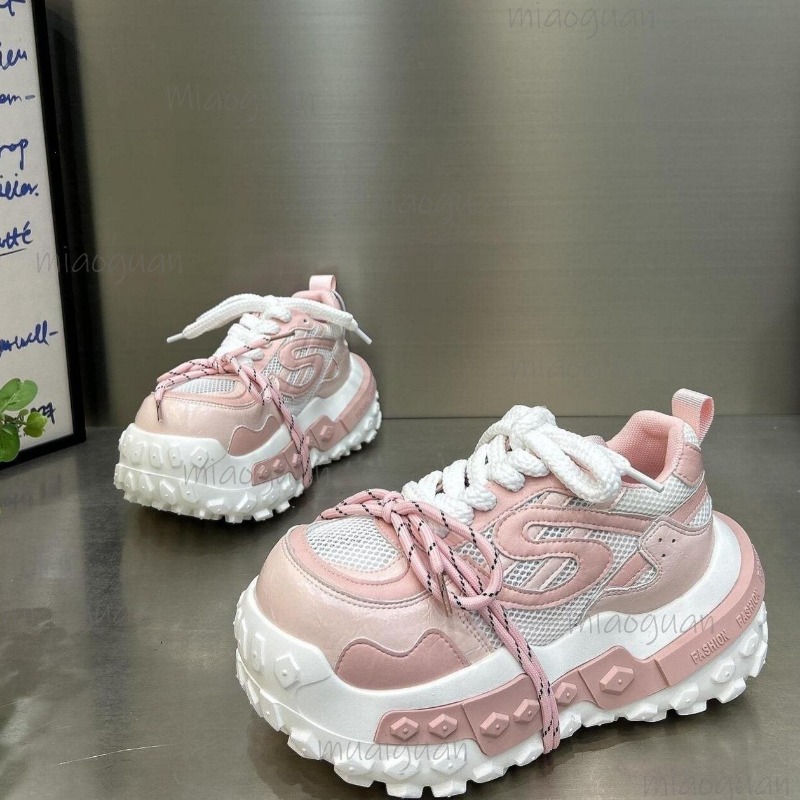 Women's Chunky Platform Dad Sn - огляд і ціна Guipure Lace Panel